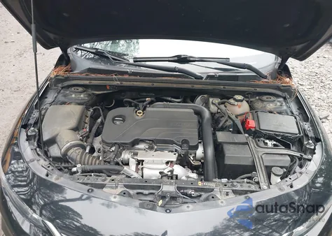 2018 Chevrolet Malibu Lt z USA, uszkodzony, nr VIN 1G1ZD5ST5JF220015